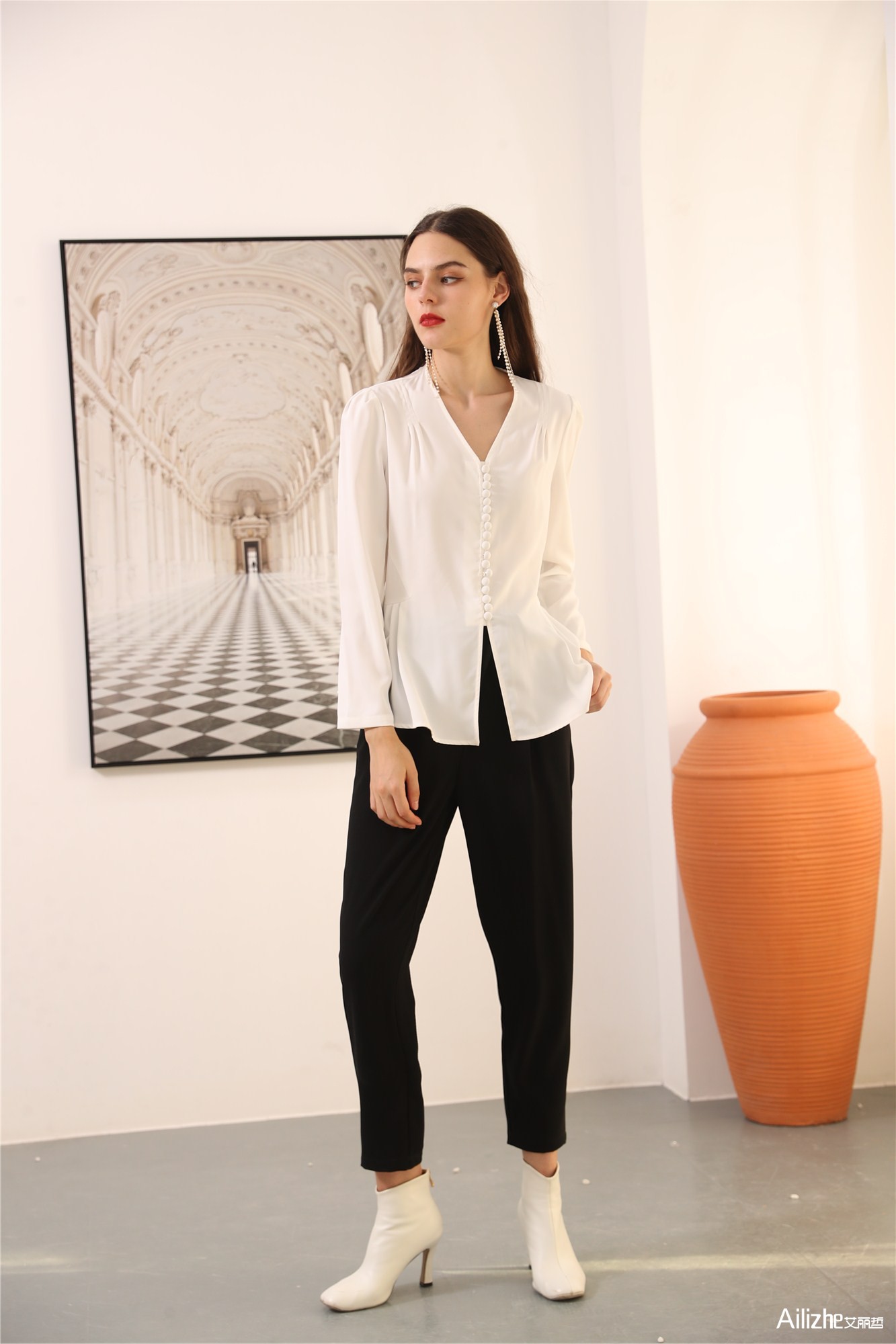 艾丽哲女装