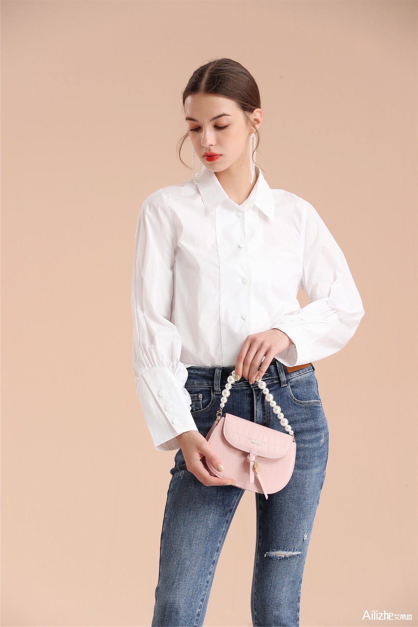 艾丽哲女装