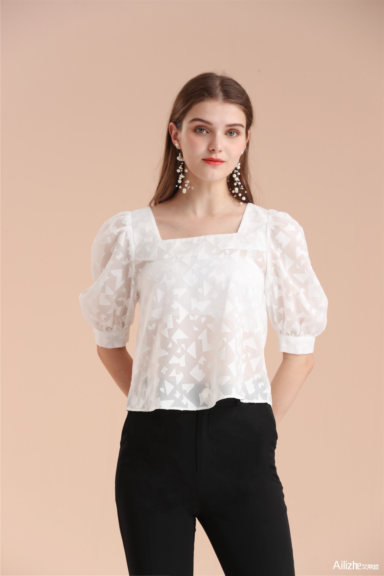 艾丽哲女装