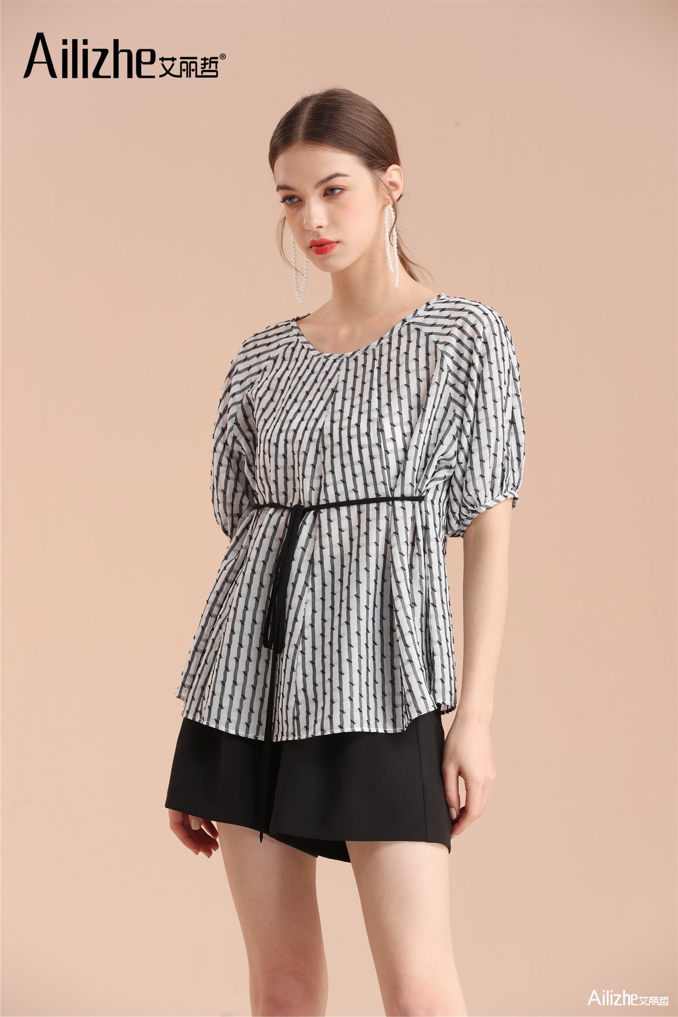 艾丽哲女装