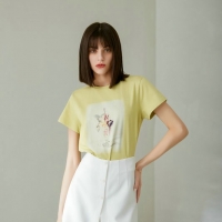 时尚穿搭 | 夏日必备的T恤，舒适大方又优美时尚！