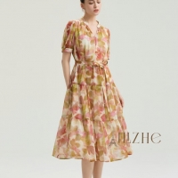 时尚穿搭 | 在最美的人间四月天里，就要穿小裙子呀！