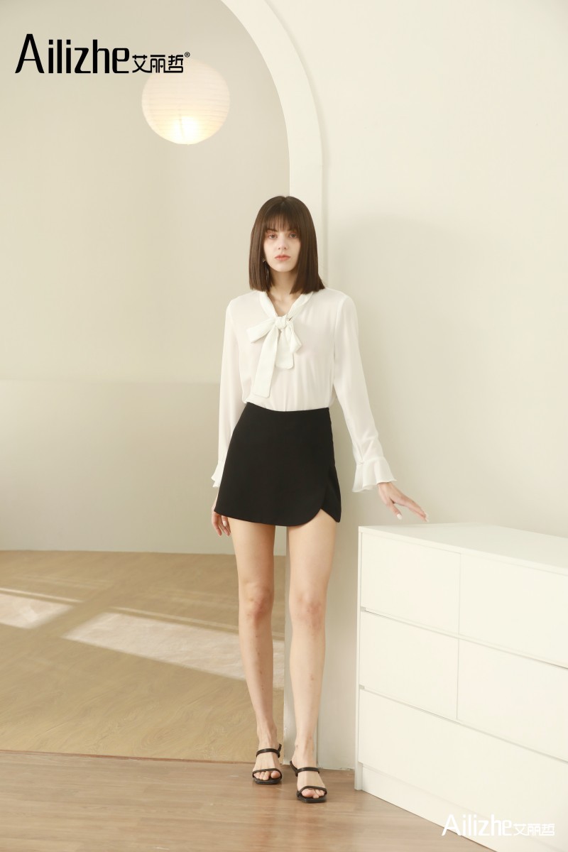 艾丽哲女装