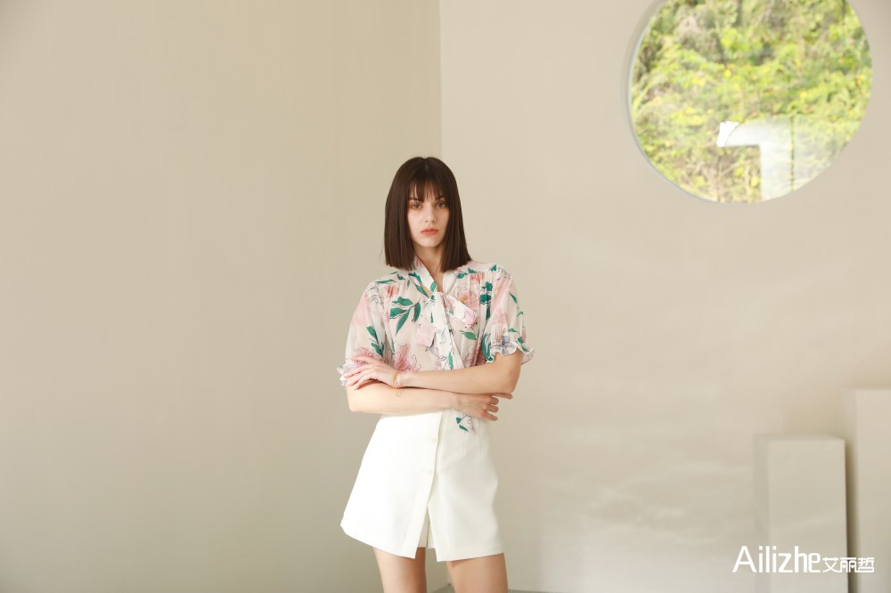 艾丽哲女装