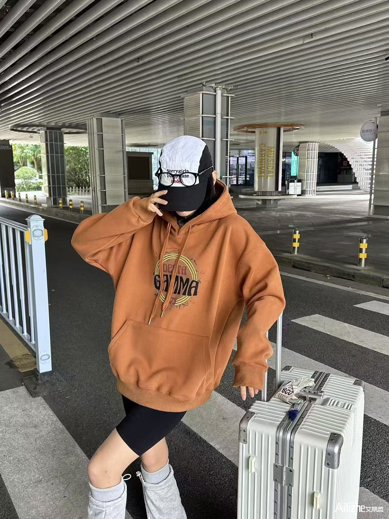 艾丽哲女装