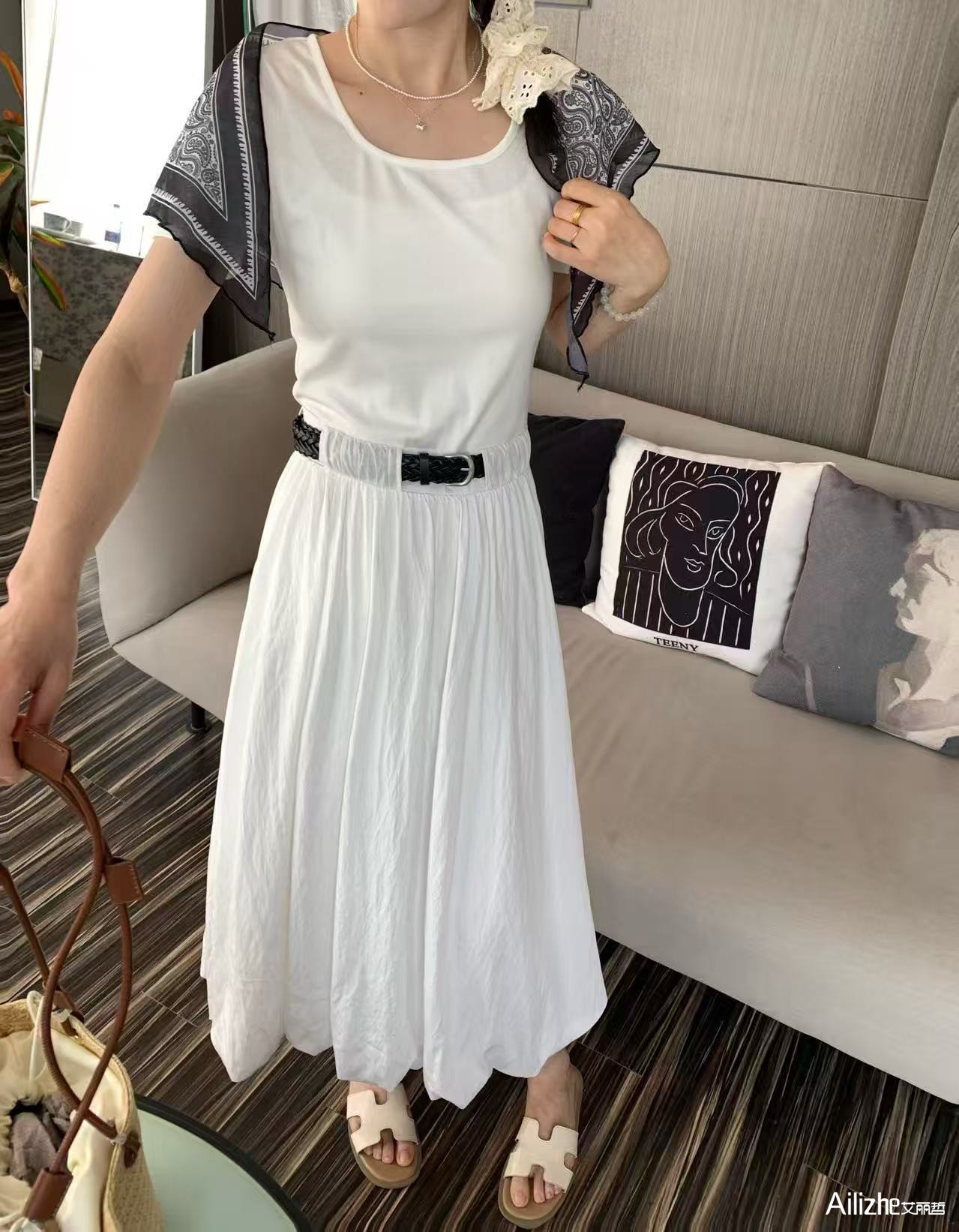 艾丽哲女装
