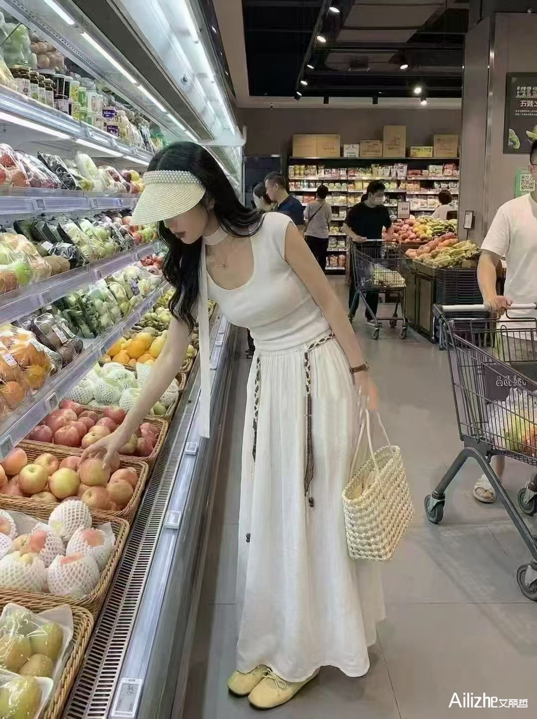 艾丽哲女装