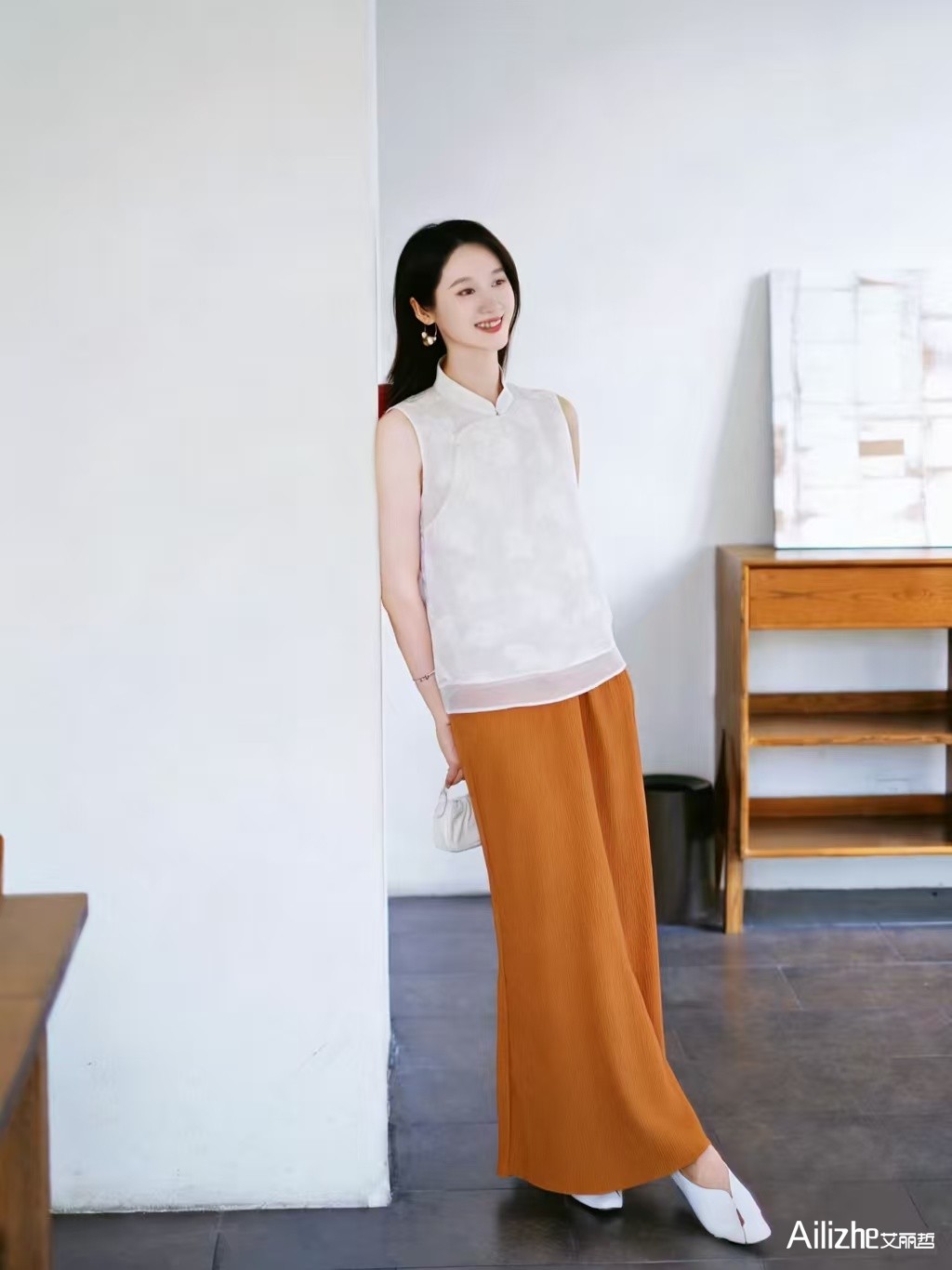 艾丽哲女装