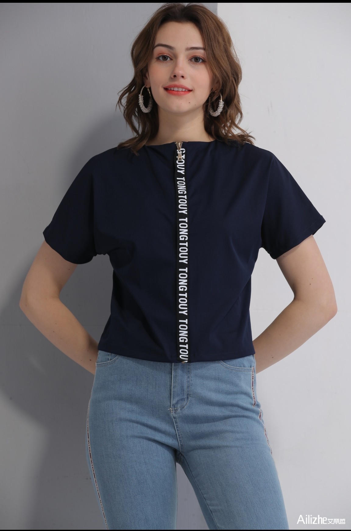 艾丽哲女装