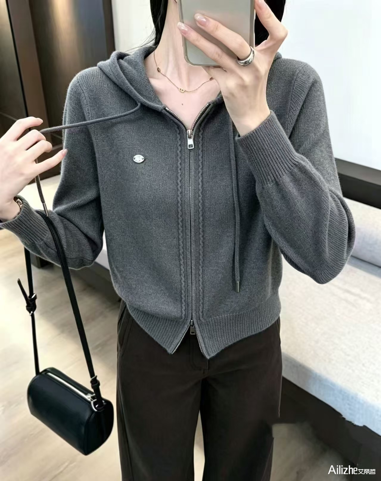 艾丽哲女装